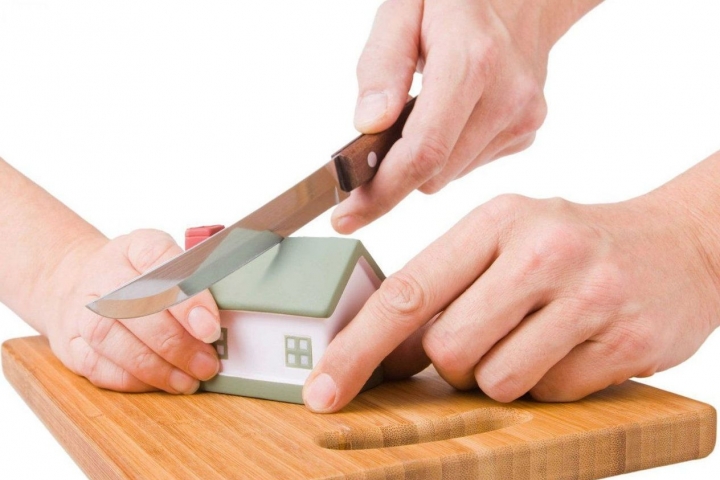 Cách nào đứng tên trong tài sản riêng để đề phòng ly hôn?