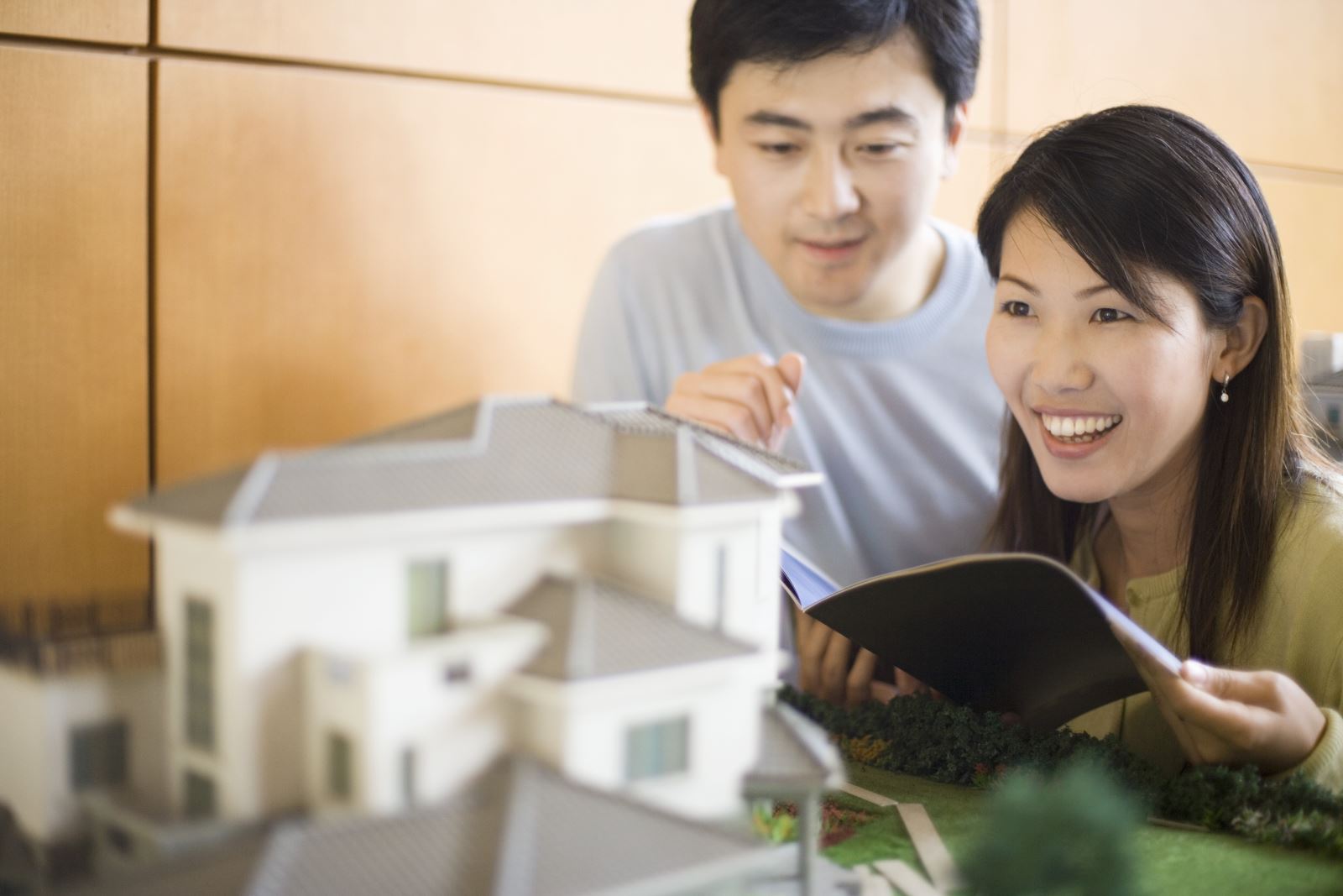 Ba tình huống pháp lý khi vợ chồng mua nhà đất