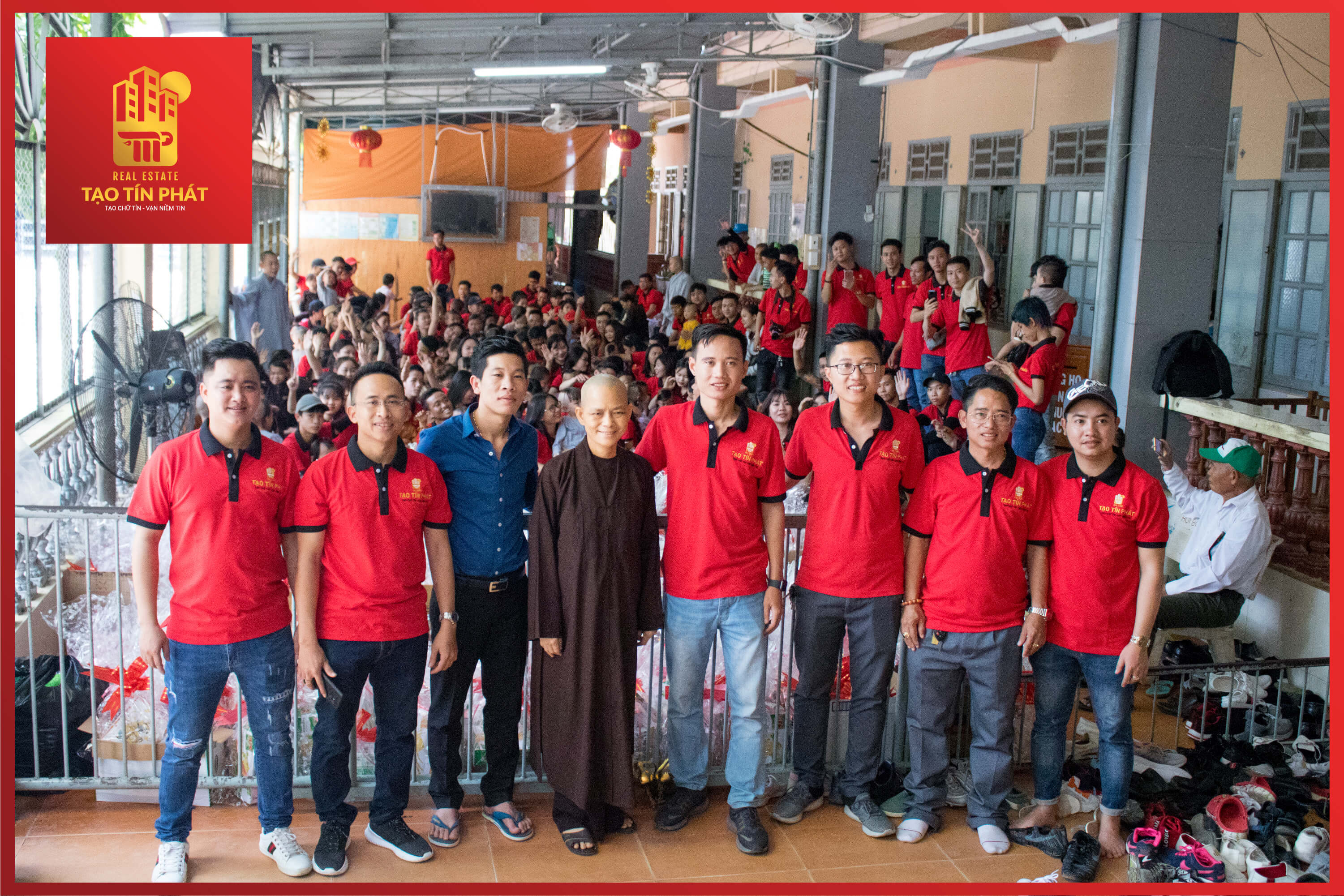 Công ty Tạo Tín Phát đồng hành cùng Chùa Từ Ân phát quà cho các em nhỏ